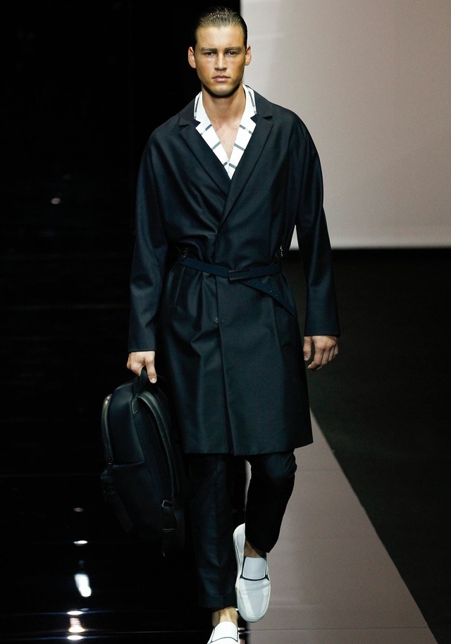 Emporio Armani İlkbahar / Yaz 2015