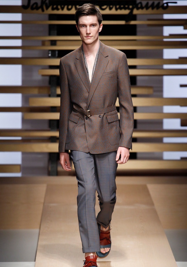 Salvatore Ferragamo İlkbahar / Yaz 2015