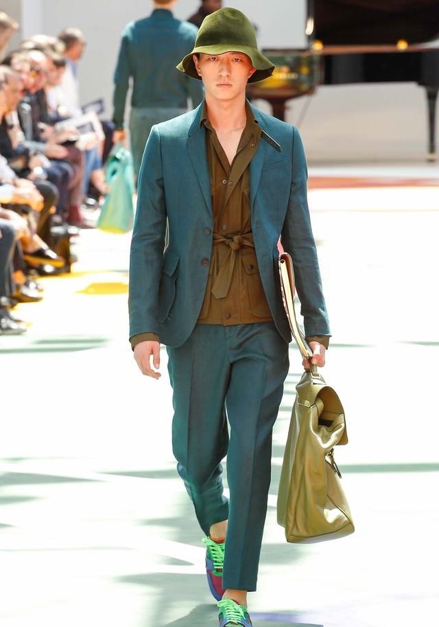 Burberry Prorsum İlkbahar / Yaz 2015