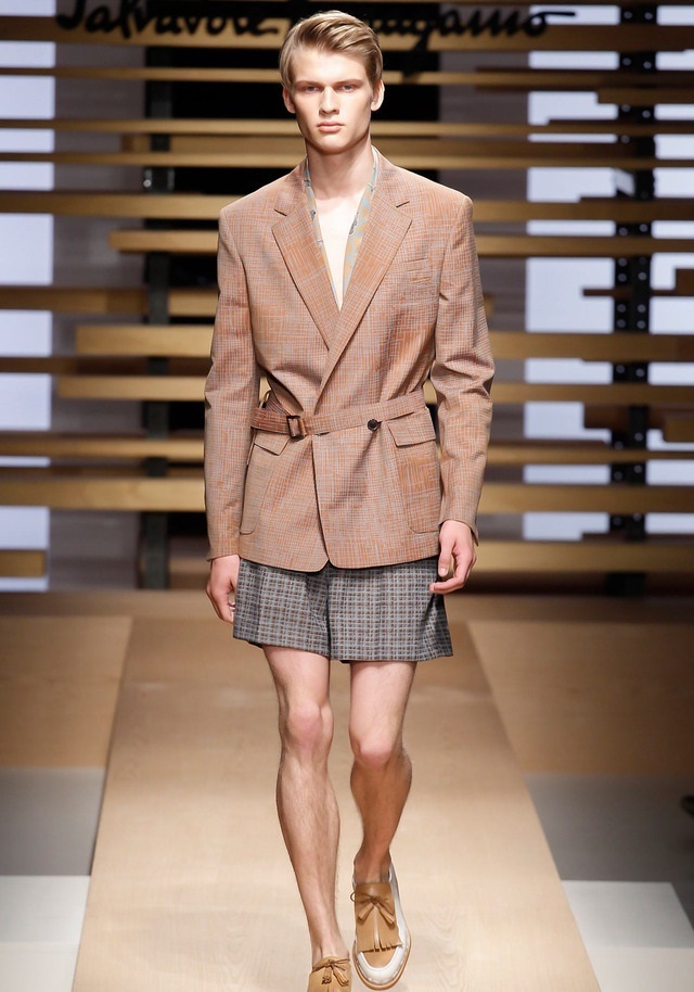 Salvatore Ferragamo İlkbahar / Yaz 2015