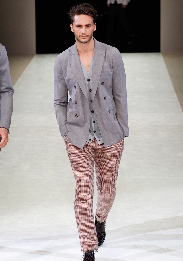 Giorgio Armani İlkbahar / Yaz 2015