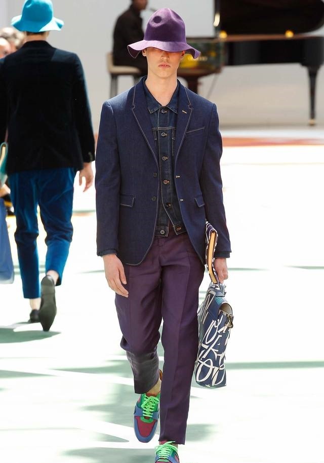 Burberry Prorsum İlkbahar / Yaz 2015