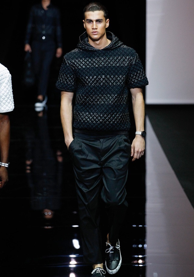 Emporio Armani İlkbahar / Yaz 2015