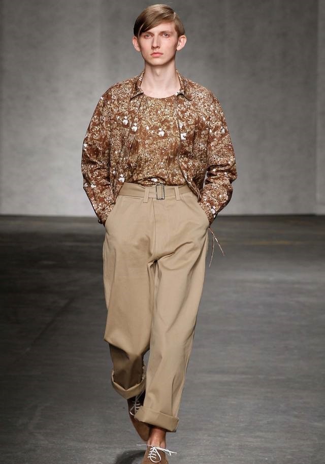 E. Tautz İlkbahar / Yaz 2015