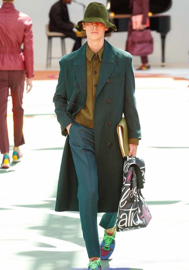 Burberry Prorsum İlkbahar / Yaz 2015