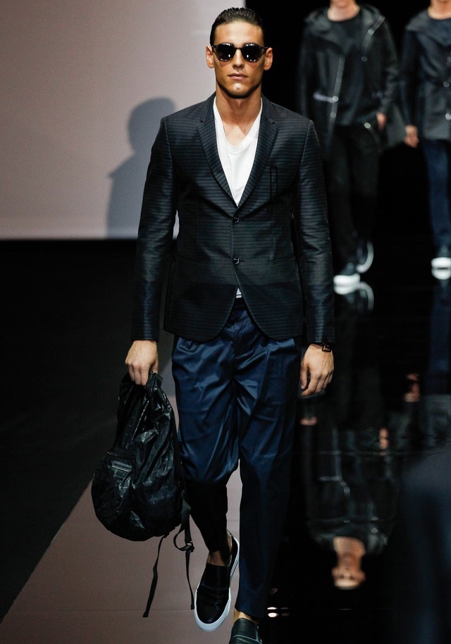 Emporio Armani İlkbahar / Yaz 2015