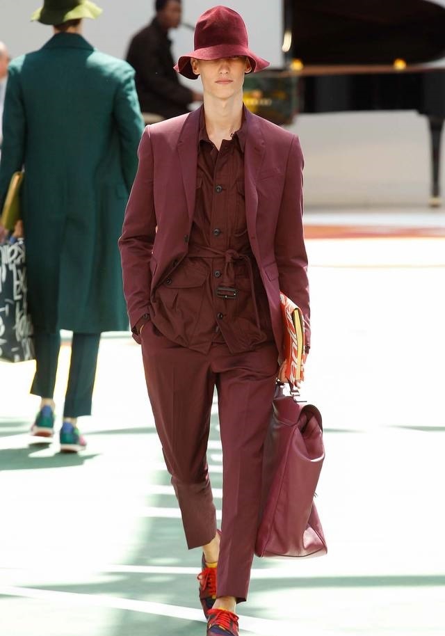 Burberry Prorsum İlkbahar / Yaz 2015