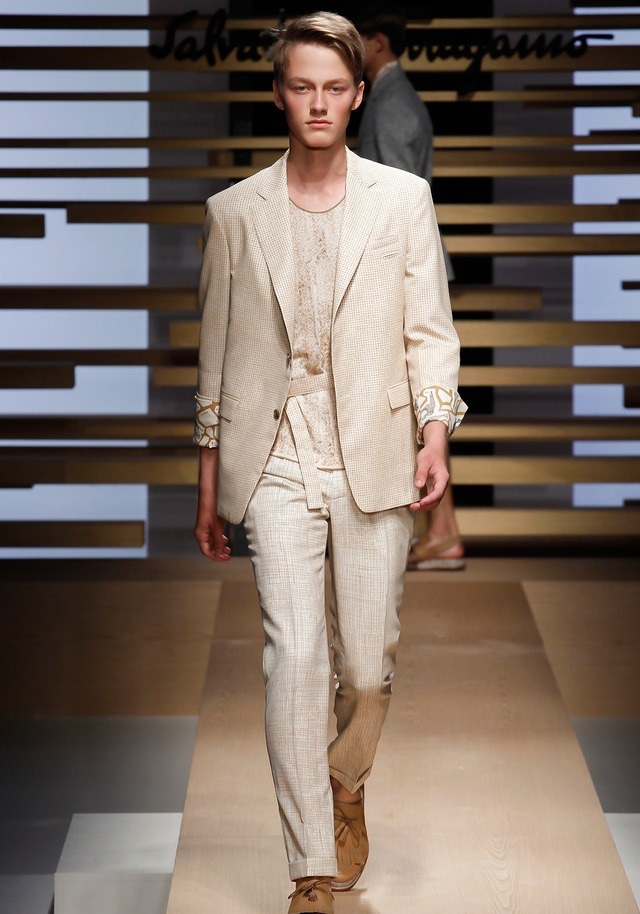 Salvatore Ferragamo İlkbahar / Yaz 2015