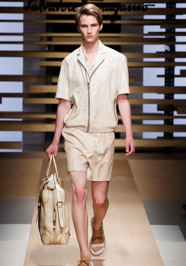 Salvatore Ferragamo İlkbahar / Yaz 2015