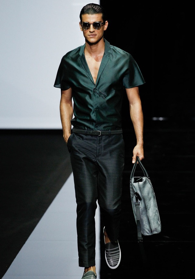 Emporio Armani İlkbahar / Yaz 2015