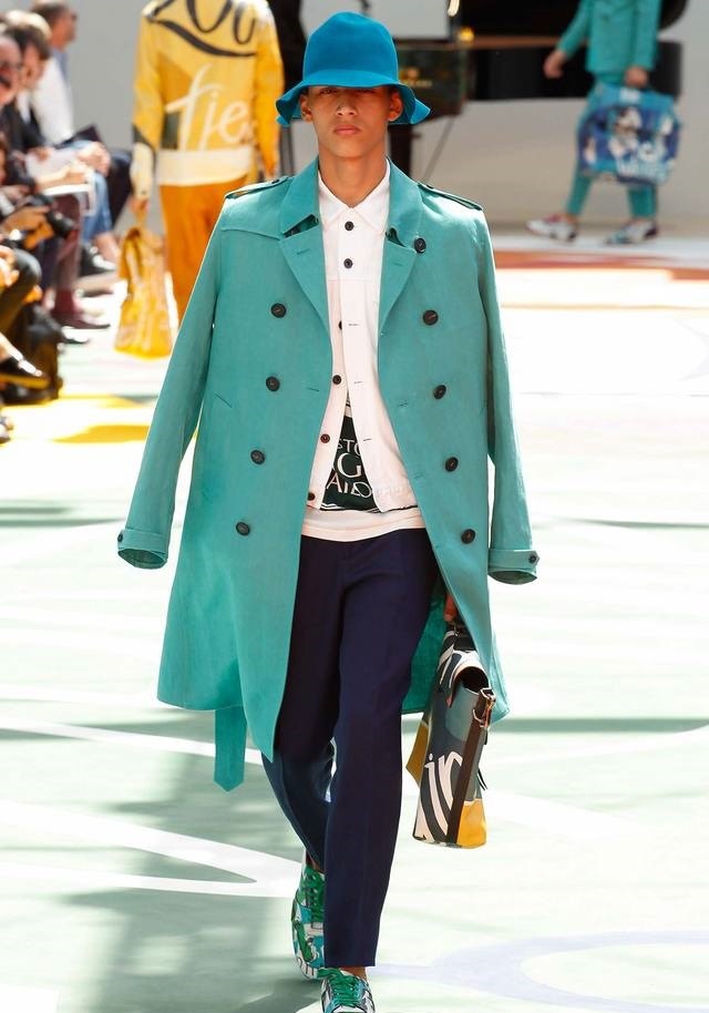 Burberry Prorsum İlkbahar / Yaz 2015