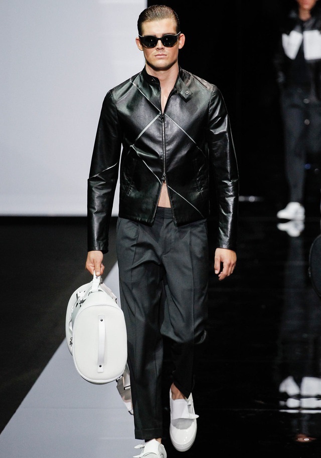Emporio Armani İlkbahar / Yaz 2015