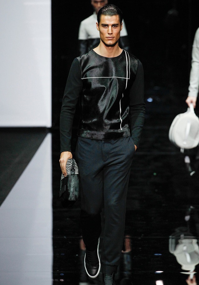 Emporio Armani İlkbahar / Yaz 2015