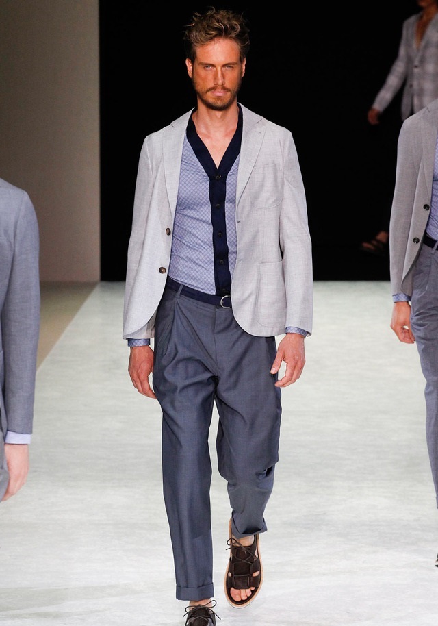 Giorgio Armani İlkbahar / Yaz 2015