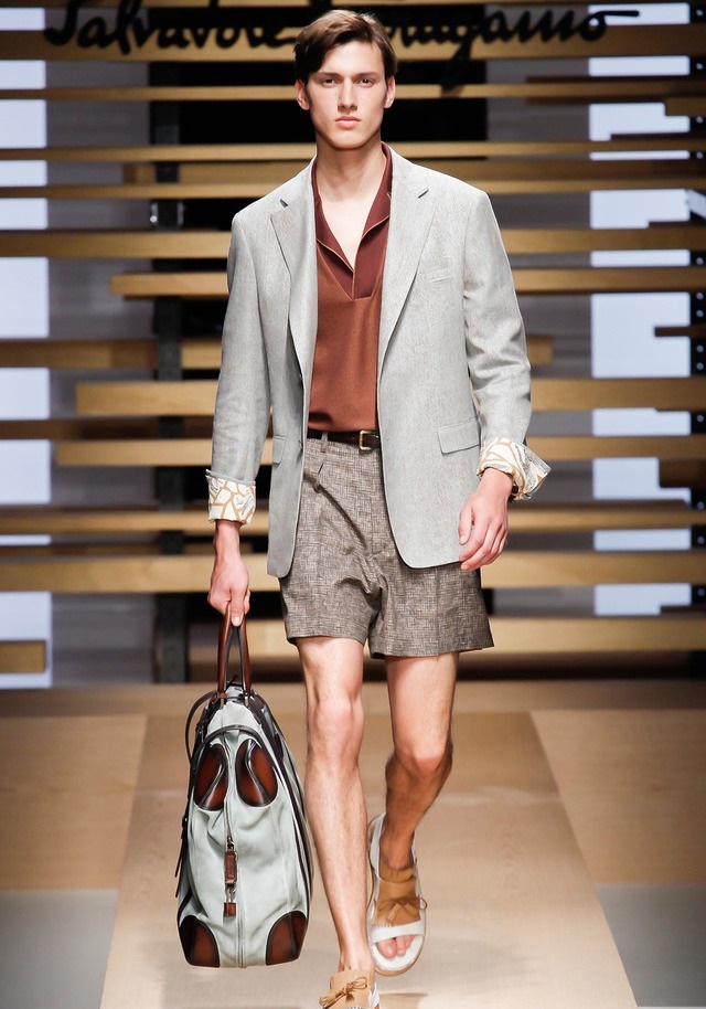 Salvatore Ferragamo İlkbahar / Yaz 2015