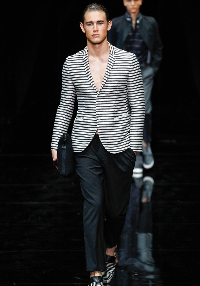 Emporio Armani İlkbahar / Yaz 2015