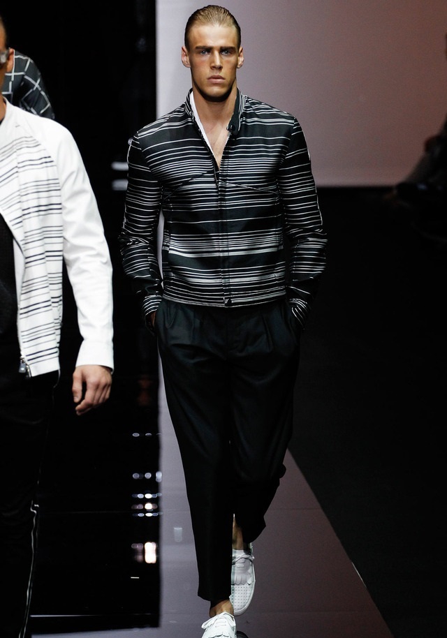 Emporio Armani İlkbahar / Yaz 2015