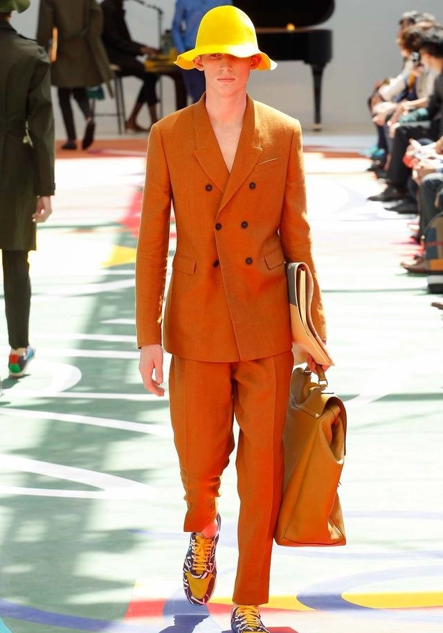 Burberry Prorsum İlkbahar / Yaz 2015