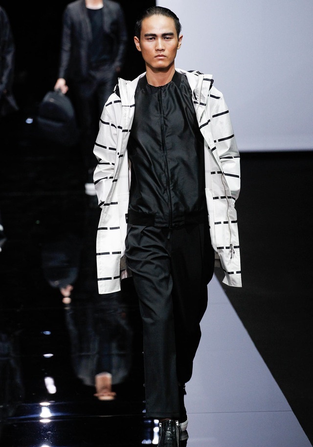Emporio Armani İlkbahar / Yaz 2015