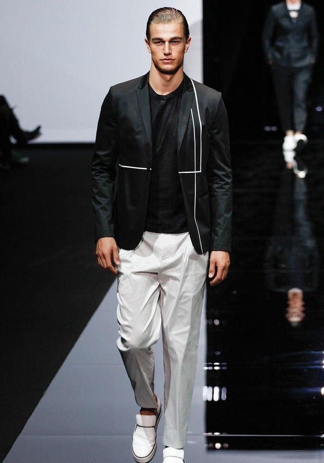 Emporio Armani İlkbahar / Yaz 2015