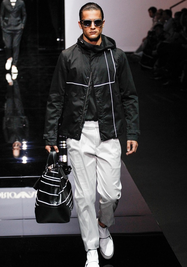 Emporio Armani İlkbahar / Yaz 2015