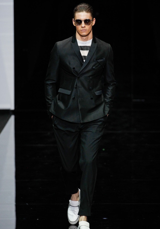 Emporio Armani İlkbahar / Yaz 2015