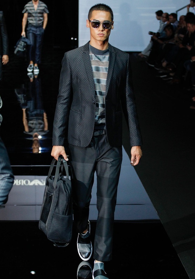 Emporio Armani İlkbahar / Yaz 2015