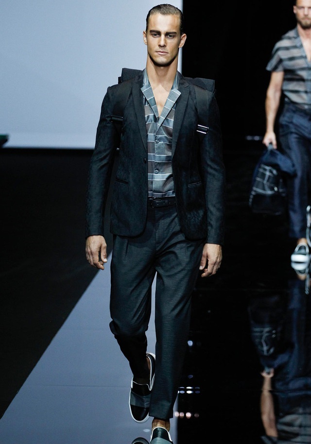 Emporio Armani İlkbahar / Yaz 2015