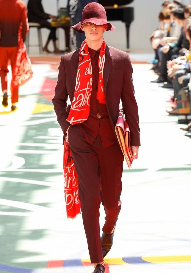 Burberry Prorsum İlkbahar / Yaz 2015