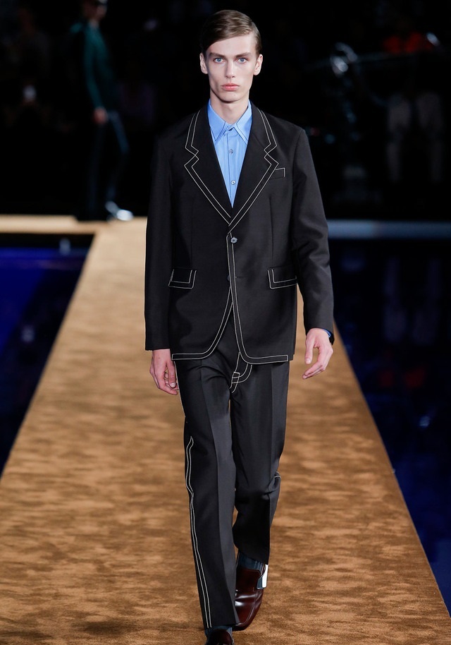 Prada İlkbahar / Yaz 2015