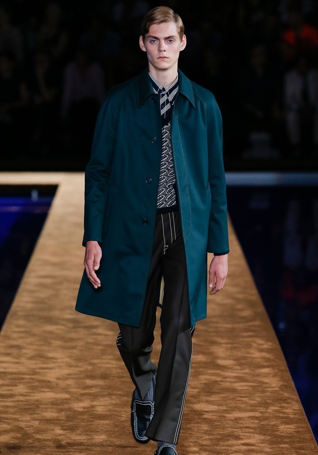 Prada İlkbahar / Yaz 2015