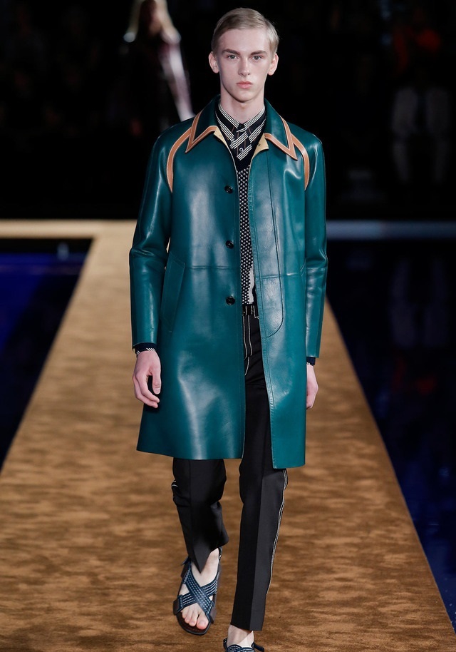 Prada İlkbahar / Yaz 2015