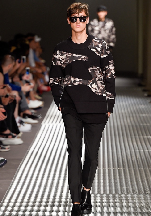 Neil Barrett İlkbahar / Yaz 2015