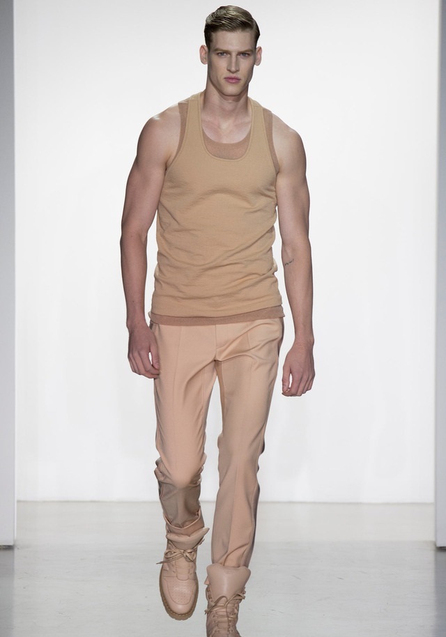 Calvin Klein İlkbahar / Yaz 2015
