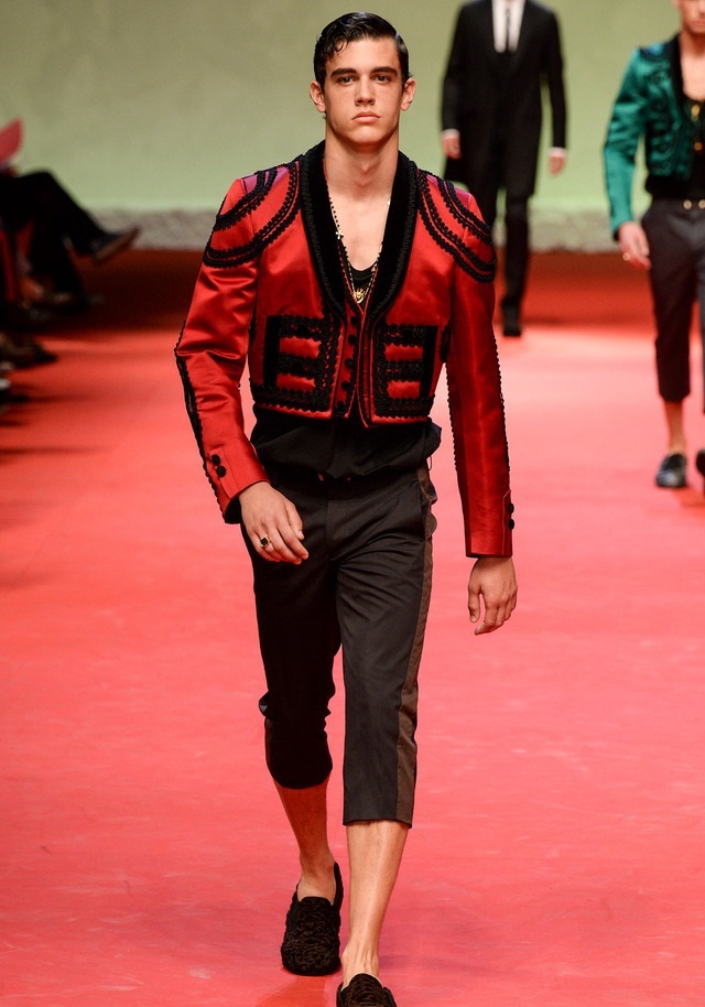 Dolce & Gabbana İlkbahar / Yaz 2015