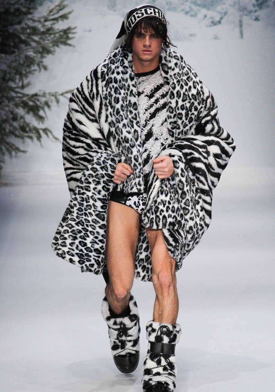 Moschino Sonbahar / Kış 2015