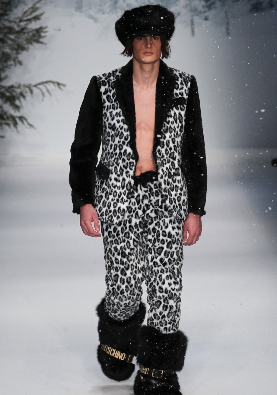 Moschino Sonbahar / Kış 2015