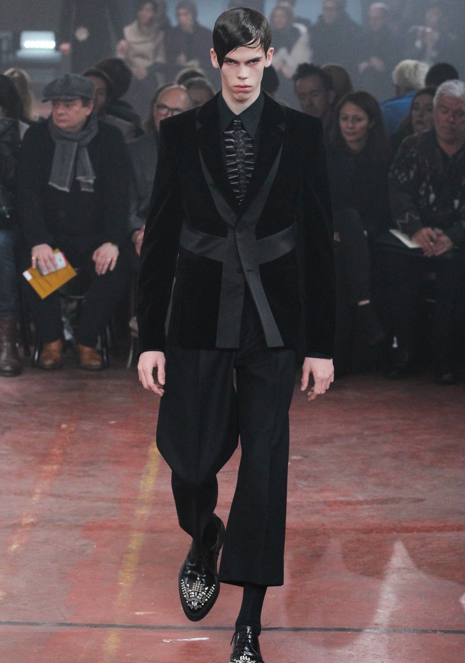 Alexander McQueen Sonbahar / Kış 2015