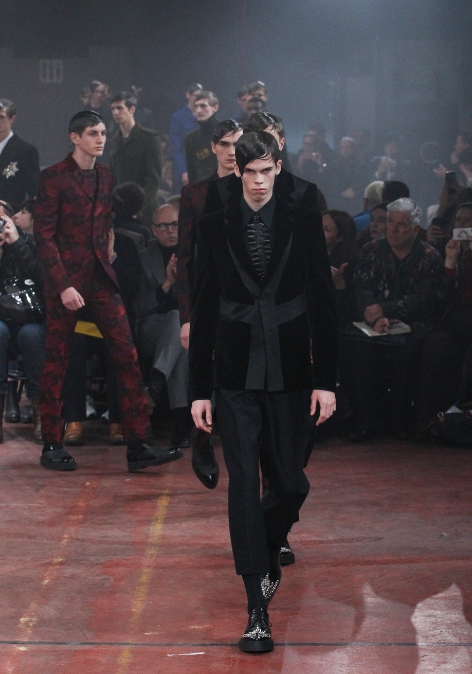 Alexander McQueen Sonbahar / Kış 2015