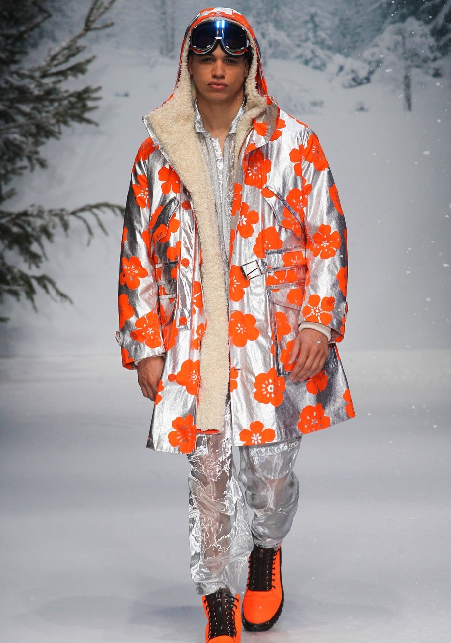 Moschino Sonbahar / Kış 2015