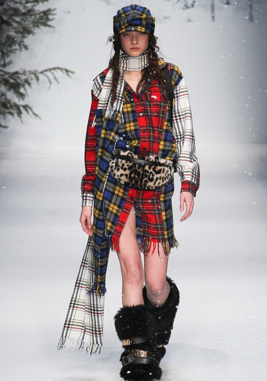 Moschino Sonbahar / Kış 2015