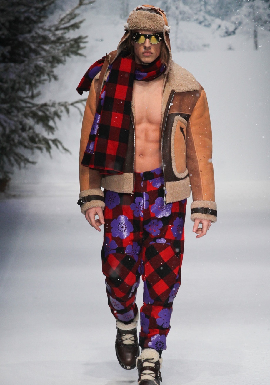 Moschino Sonbahar / Kış 2015