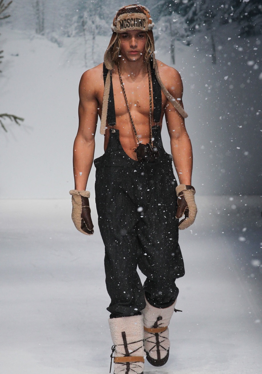 Moschino Sonbahar / Kış 2015