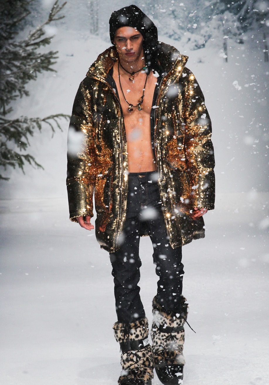 Moschino Sonbahar / Kış 2015