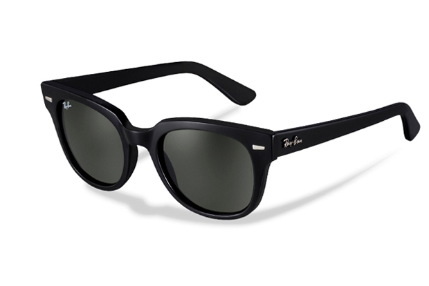 Ray-Ban: Efsaneler asla ölmez