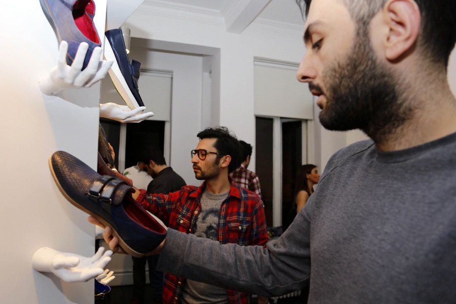 Niyazi Erdoğan İnci Deri için tasarladı