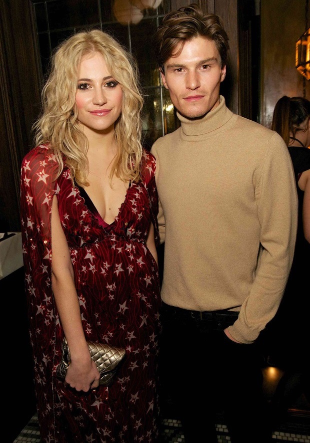 London Collections şerefine