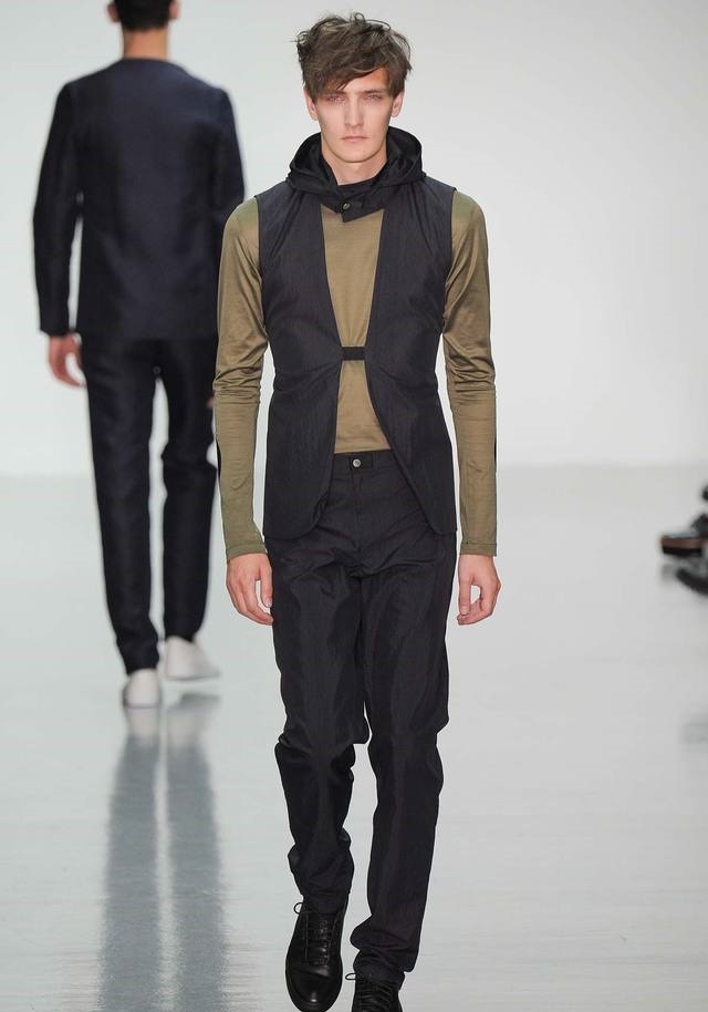 Lee Roach İlkbahar / Yaz 2015