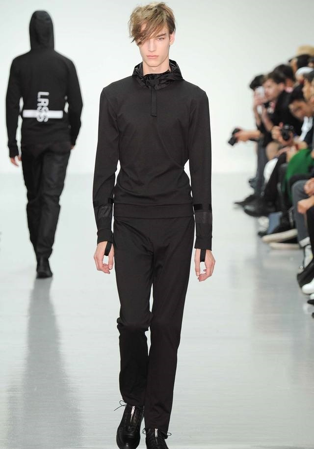 Lee Roach İlkbahar / Yaz 2015