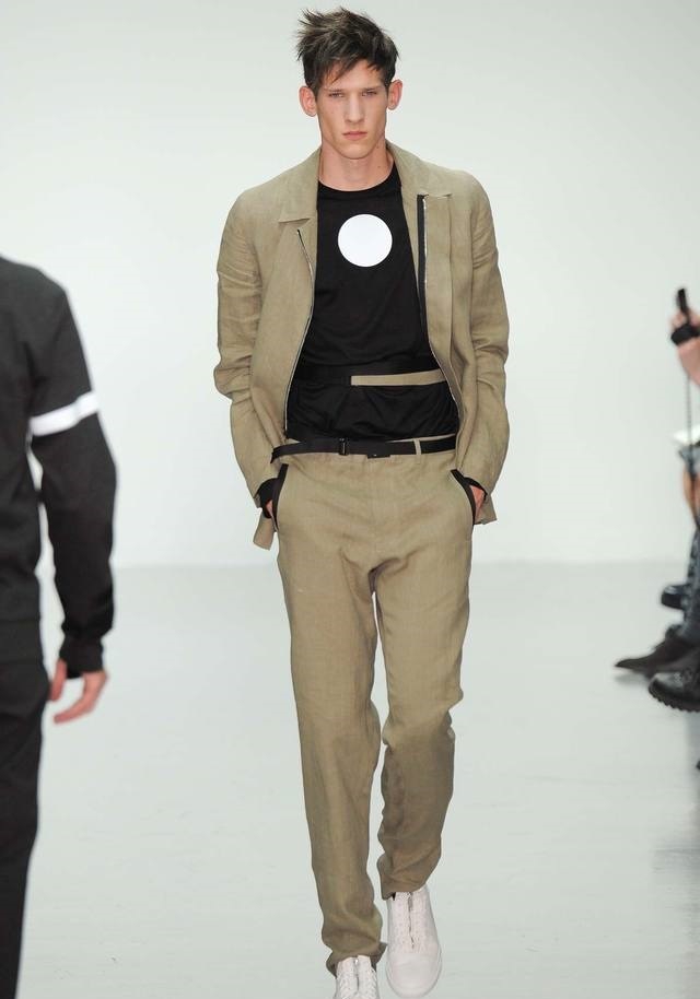 Lee Roach İlkbahar / Yaz 2015